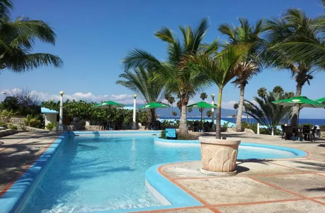 Hotel Playazul Barahona piscina vista mer